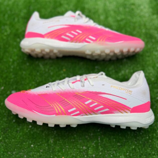 ADIDAS PREDATOR  TOUT TERRAIN ROSE